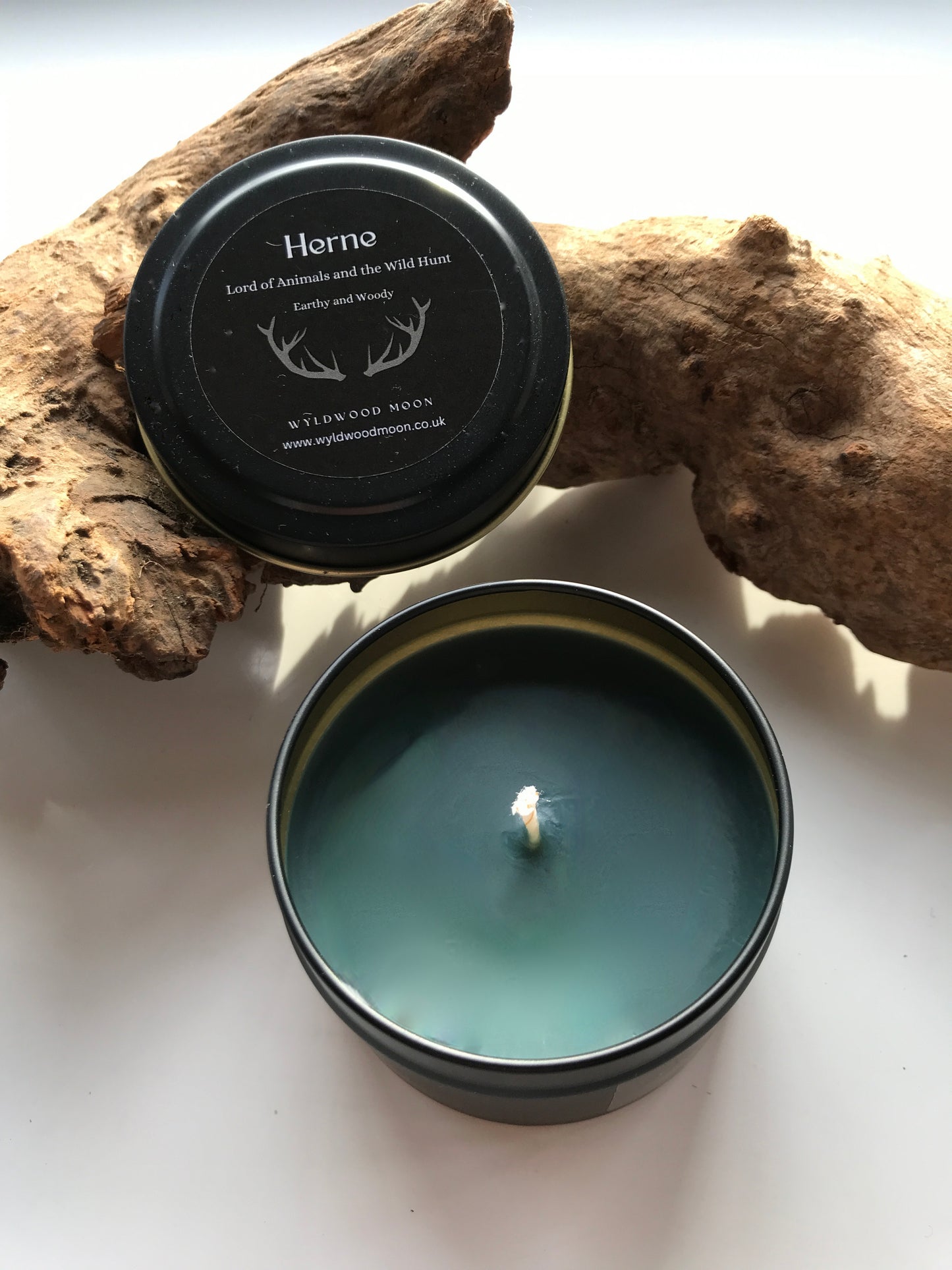 Herne (Woody and Calming Scent)